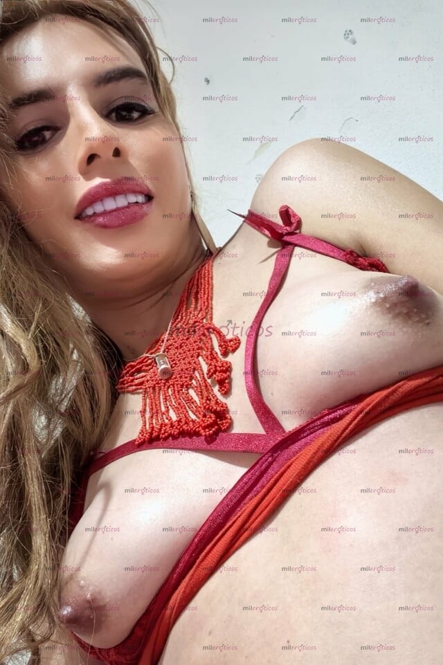 FOTOS DE TENGO UNAAS TETAS MUY RICAS Y LAS PUEDES CHUPAR TODITAS