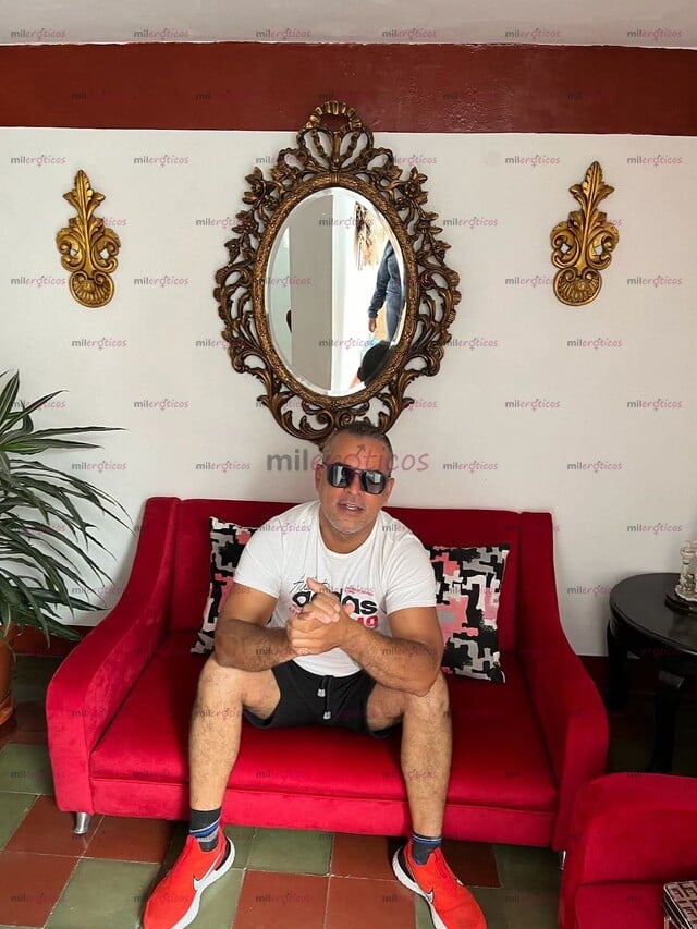 FOTOS DE SOLO PARA MUJERES QUE SABEN LO QUE QUIEREN CABALLERO DISPUESTO A CUMPLIR TUS FAN