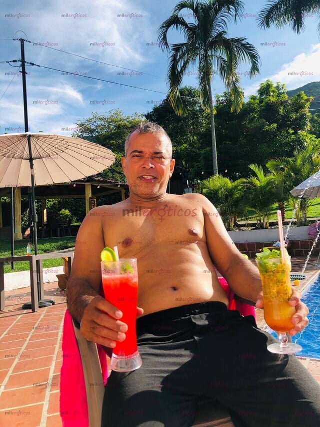 FOTOS DE SOLO PARA MUJERES QUE SABEN LO QUE QUIEREN CABALLERO DISPUESTO A CUMPLIR TUS FAN