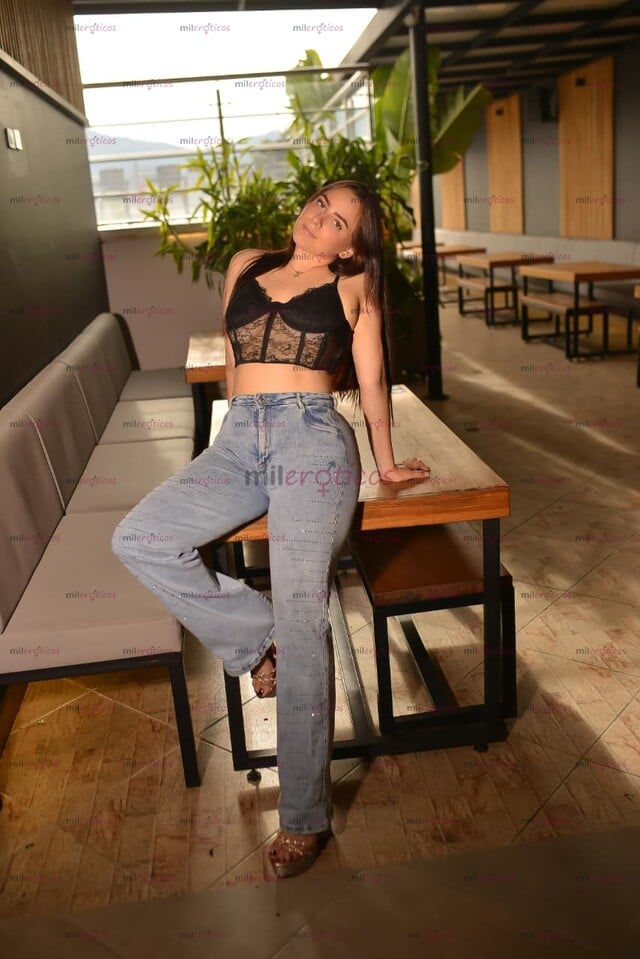 FOTOS DE WENDY FLAQUITA Y TRAVIESA PARA TI. DISPONIBLE!