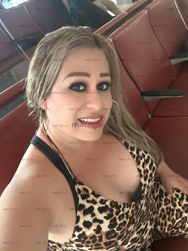 FOTOS DE MASAJE TANTRICO DE PIES A CABEZA TOTALMENTE DESNUDOS. YO CHICA TRANS