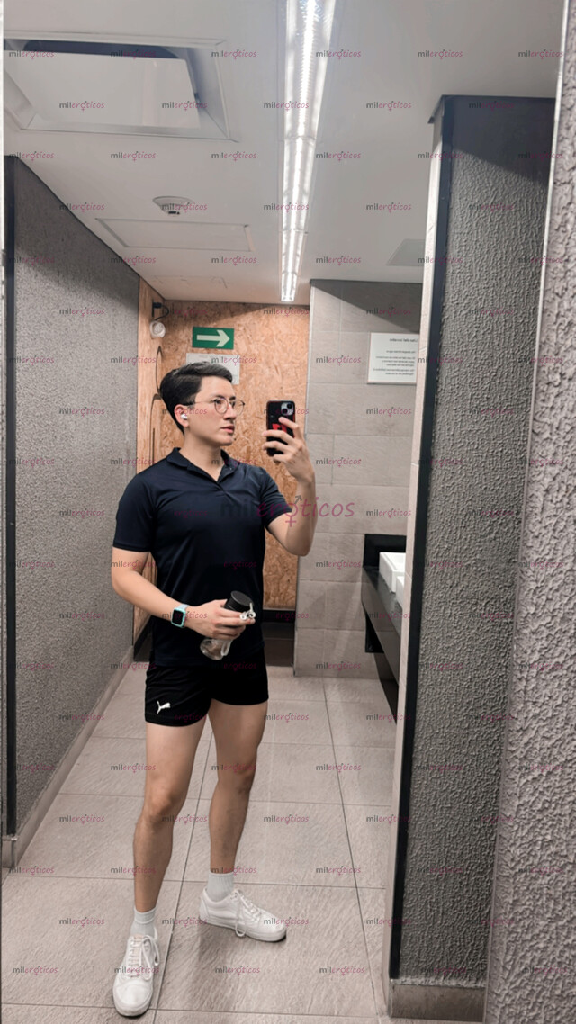 FOTOS DE TWINK BUEN FÍSICO, DISPONIBLE PARA SER O HACER TODO TUYO