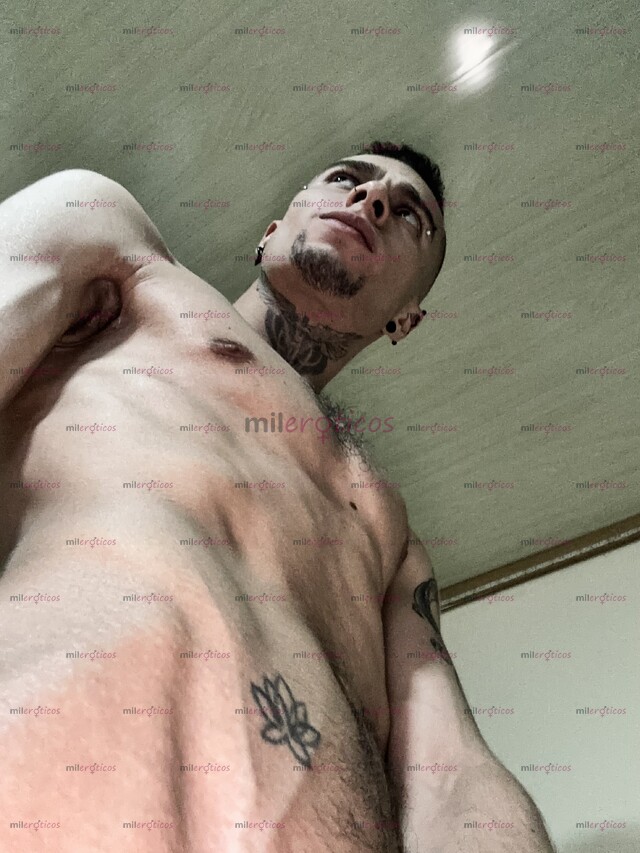 FOTOS DE JOVEN FLACO FULL MORBOSO DISPUESTO A HACERTE PASAR UN RATO MUY AGRADABLE