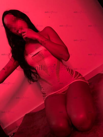 FOTOS DE HOLA ME LLAMO NICOL, SOY NUEVA EN LA CIUDAD SOY UNA CHICA PERVERTIDA Y SEXY