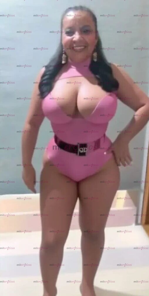 FOTOS DE ¿TE EXCITA VER A UNA MILF TETONA VENIRSE GIMIENDO TU NOMBRE I?!