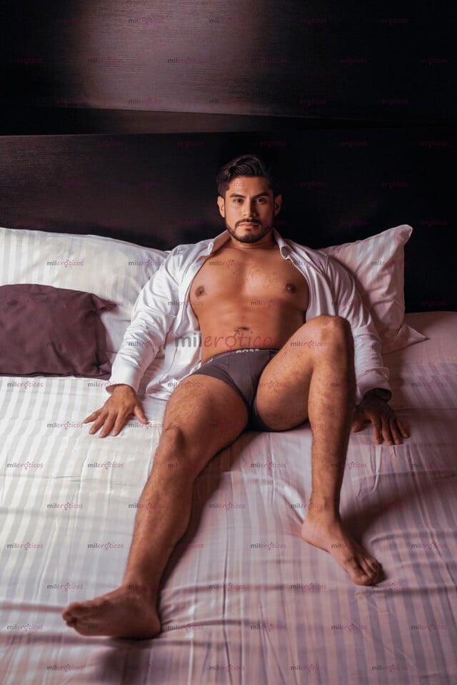 FOTOS DE GIGOLÓ VIP PARA DAMAS EXIGENTES Y PAREJAS CDMX . EXPERIENCIA SWINGER
