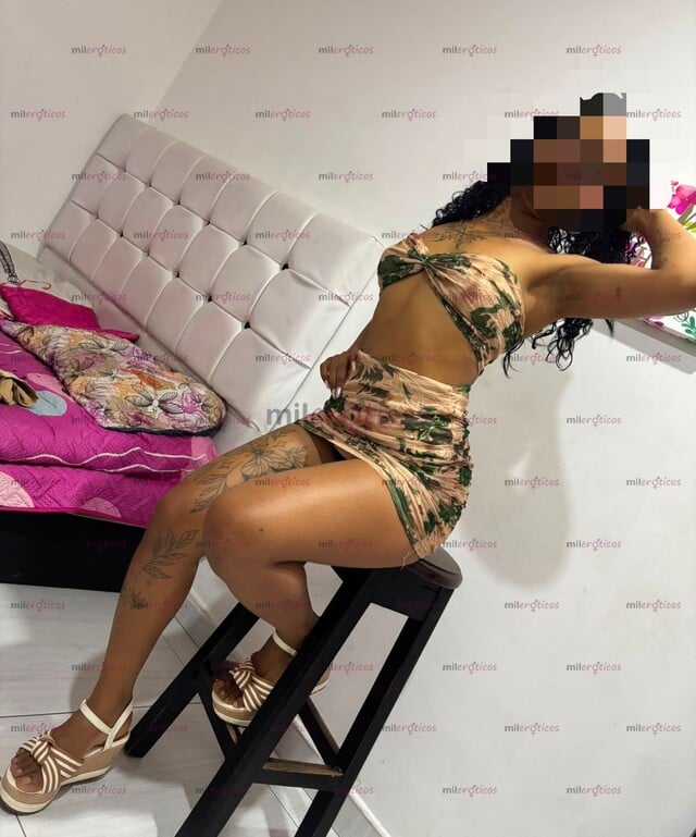 FOTOS DE HERMOSA MORENA JOVEN Y HERMOSA CARO VEN A DISFRUTAR DE MI