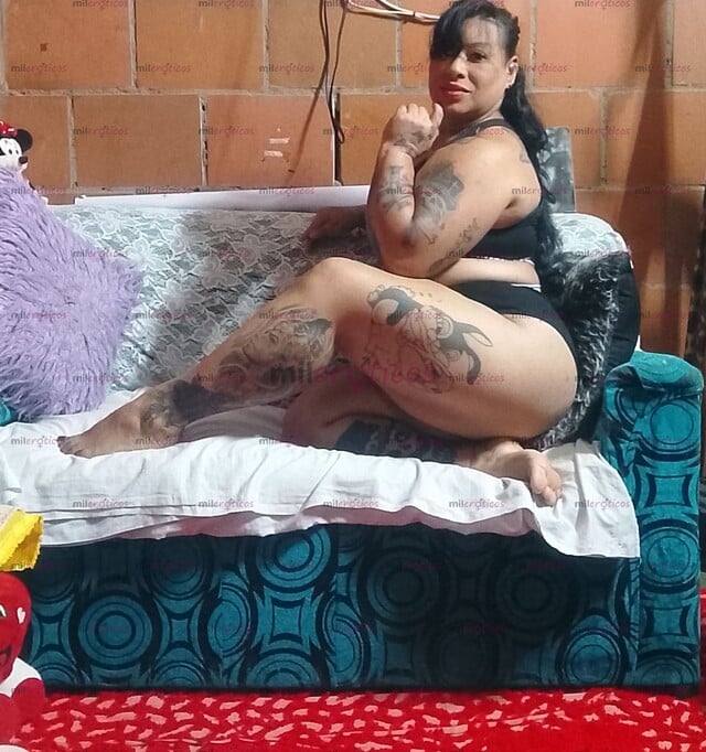 FOTOS DE HOLA SOY LIZZ UNA MUJER MADURA DISPUESTA A COMPLACERTE ........