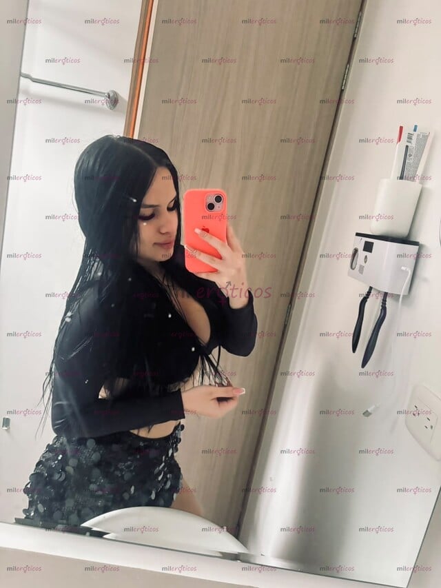 FOTOS DE JOVEN 19 AÑOS ARDIENTE DISPONIBLE AHORA EN MEDELLIN