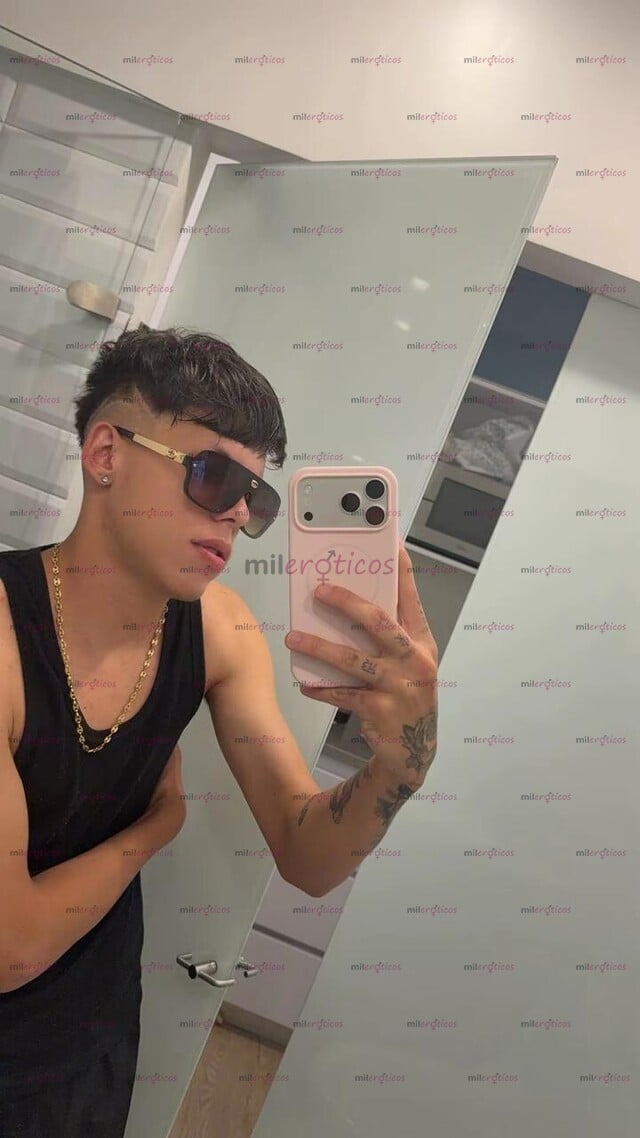 FOTOS DE HOLA MI NOMBRE ES MYKE CHICO VENEZOLANO VERGON FULL LECHERO