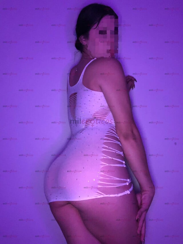 FOTOS DE ME LLAMO ISA, SOY NUEVA EN LA CIUDAD, UNA CHICA CALIENTE Y GARGANTA PROFUNDA