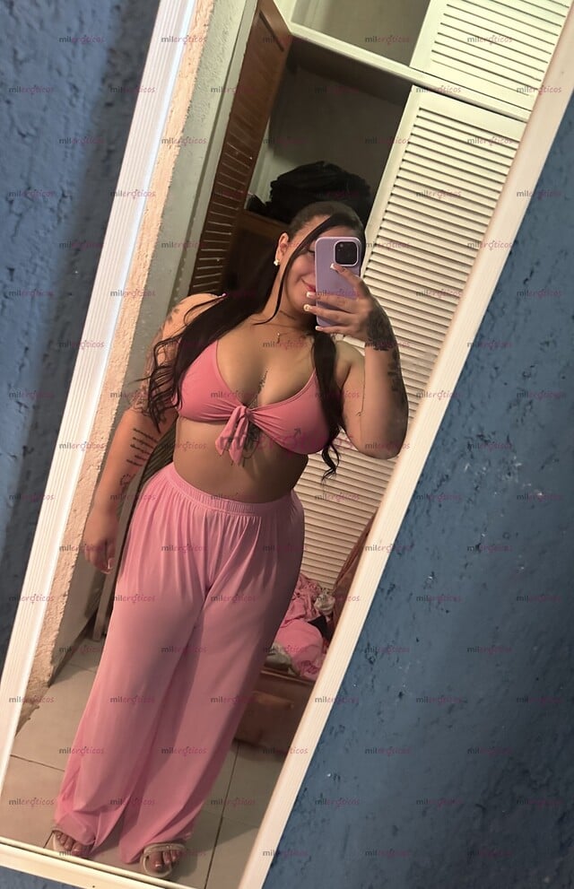 FOTOS DE VOLUPTUOSA SÚPER CHICHONA Y MUY COMPLACIENTE CON LUGAR