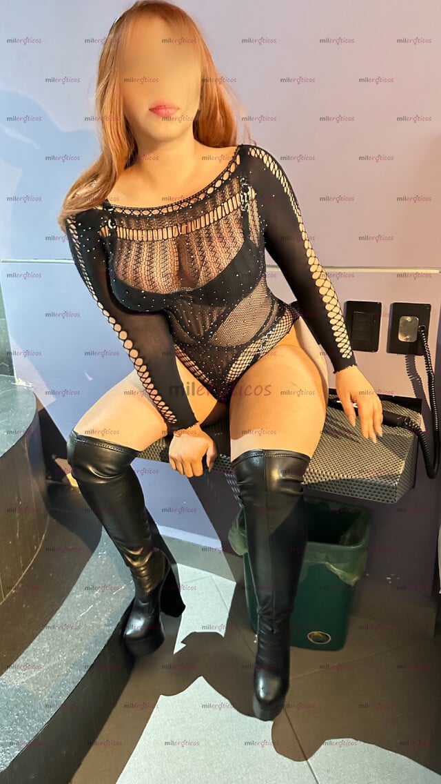 FOTOS DE COMPLACIENTE, ME ENCANTA COJER Y QUE ME DEN VERGA BIEN RICO