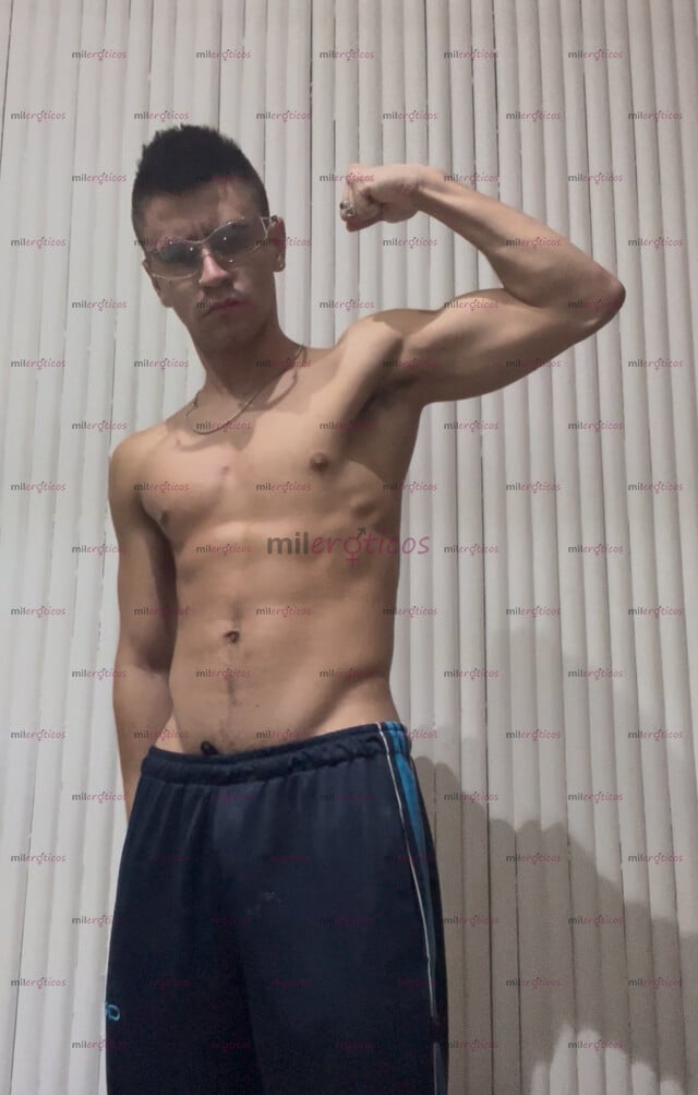 FOTOS DE ANGEL 23 AÑOS VERGON Y SEXY PORTE EN PERSONA
