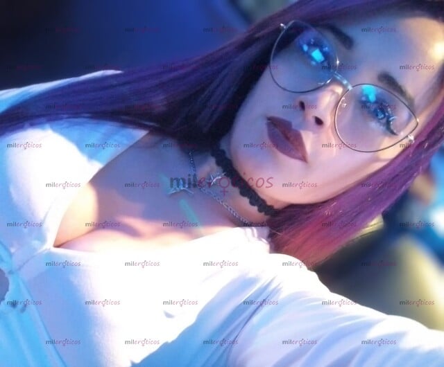 FOTOS DE ZOE TU DIOSA SEXY Y COMPLACIENTE DEBUTANDO