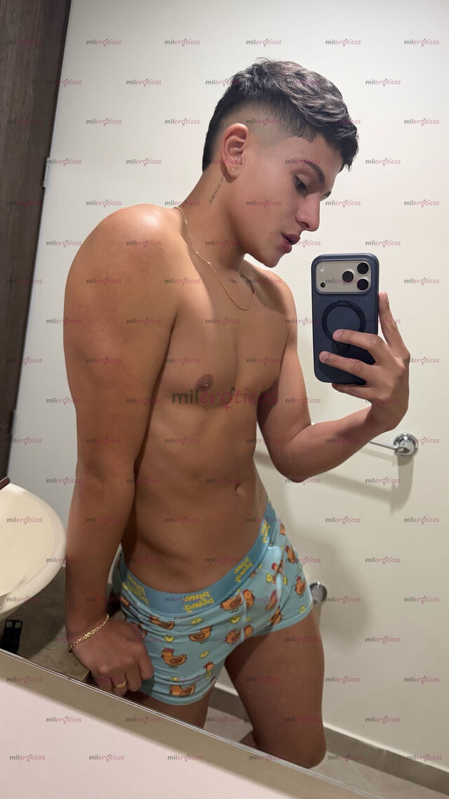 FOTOS DE CON LUGAR TWINK COLOMBIANO MUY SEXY Y MUY NINFOMANO