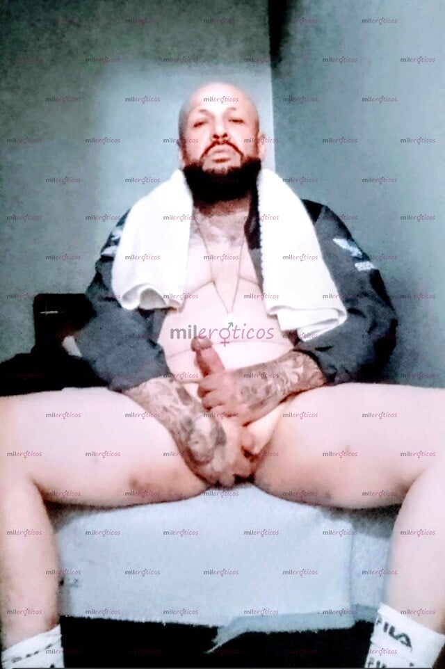 FOTOS DE VEN Y SIÉNTATE EN ESTE VERGON Y DISFRUTALO PORQUE NO ES DE TODOS LOS DIAS