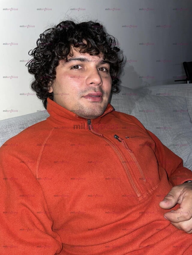 FOTOS DE COSTEÑO VERGON RECIÉN LLEGADO TRATO DE NOVIOS BESOS CARICIAS Y FULL VERGA