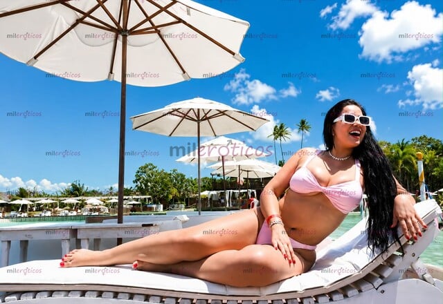 FOTOS DE UNA BELLEZA BRASILEÑA, TRAVIESA Y CACHONDA,