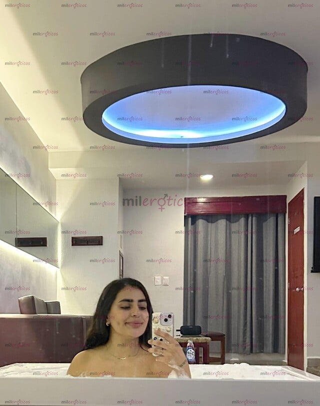 FOTOS DE SEXOSA Y MUY CALIENTE YO SI CUMPLO TE HARE SENTIR RIQUISIMO TE HARAS ADICTO A MI
