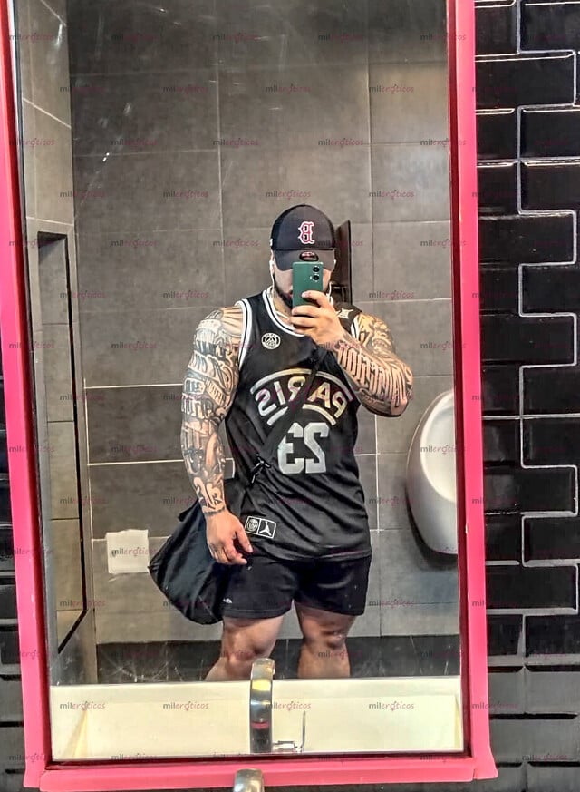 FOTOS DE MASAJISTA MASCULINO REALMENTE PROFESIONAL EN BOGOTA