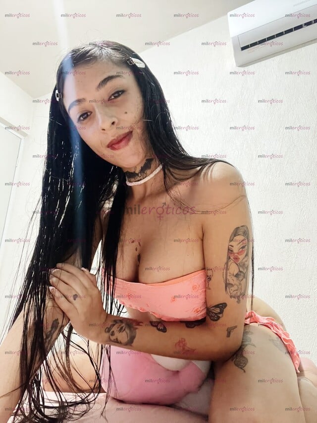 FOTOS DE HOLA PAPASITO SOY UNA LINDA COLOMBIANA DELGADA Y MUY CACHONDA