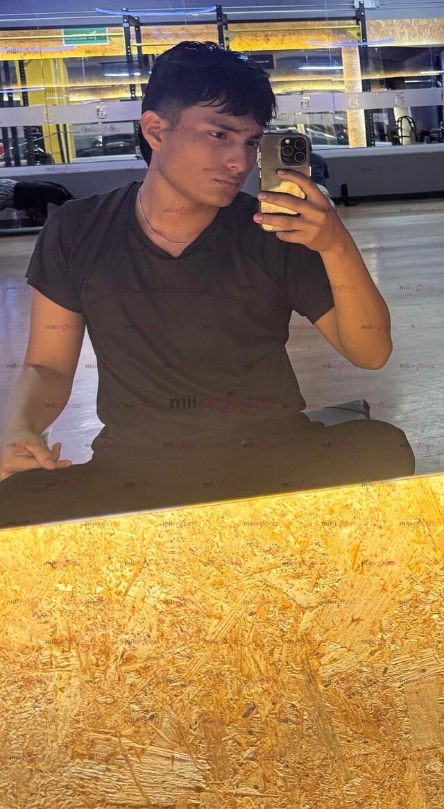 FOTOS DE JOVEN BISEXUAL DE 18 AÑOS VERS ACT ESCRIBEME Y AGENDA UN MOMENTO DE DELEITE