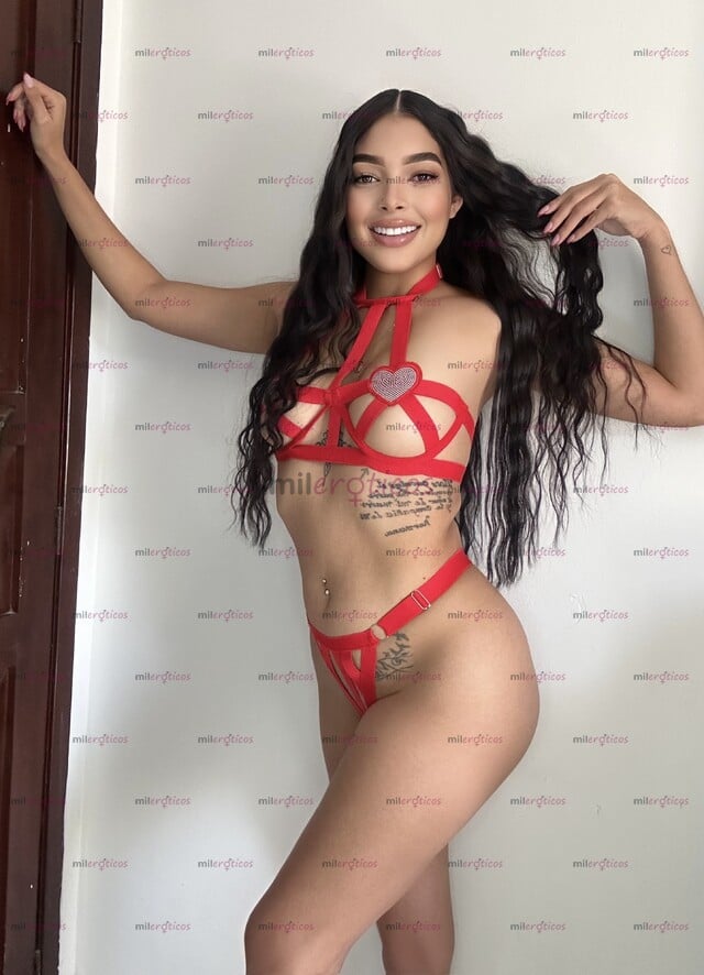 FOTOS DE EXQUISITA FLACA LLENA DE PLACER SOLO PARA COMPLACERTE A TI PAPI DE LUJO