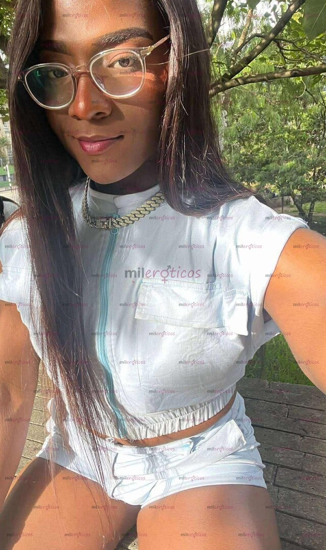 FOTOS DE NEGRITA LECHERA CON SITIO DISPONIBLE ¡VEN TE SACO LA LECHE CON MI BOCA!