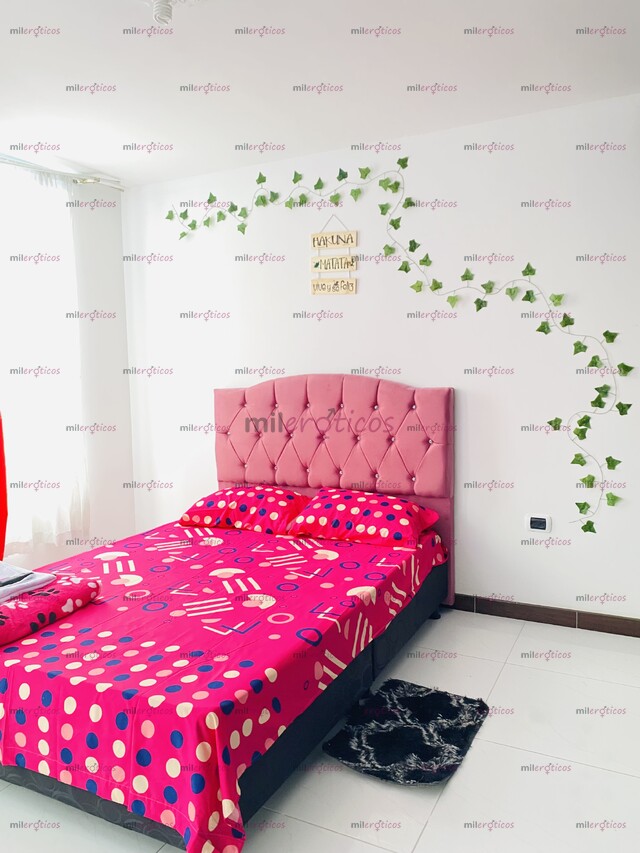FOTOS DE HABITACIONES DISPONIBLES Y MUY CÓMODAS, CON EXCELENTE UBICACIÓN