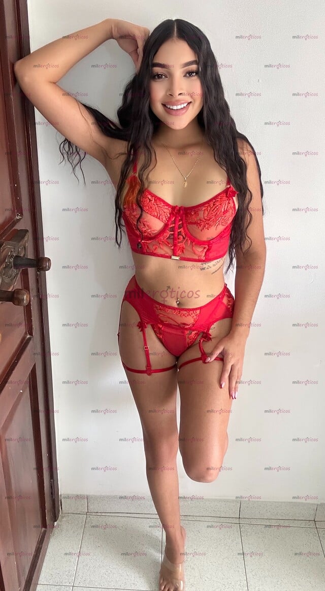 FOTOS DE EXQUISITA FLACA LLENA DE PLACER SOLO PARA COMPLACERTE A TI PAPI DE LUJO