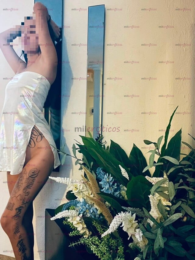 FOTOS DE NAOMI , TU PUTITA FAVORITA, SERVICIO VIP SOLO PARA SOLVENTES