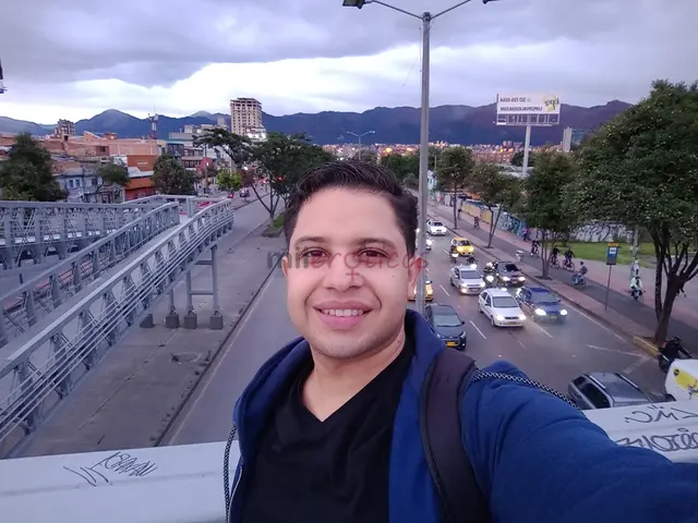 Hola espero que estes muy bien por aca hombre serio y versatil que quiere tener contigo un espacio placer amp trato de pareja besos caricias penetraci...