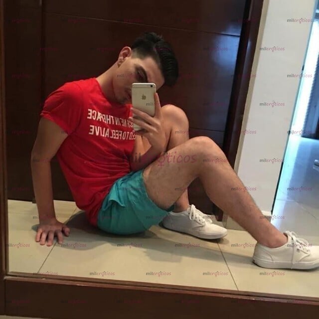 FOTOS DE CHICO REAL A TUS ORDENES PARA COMPLACERTE