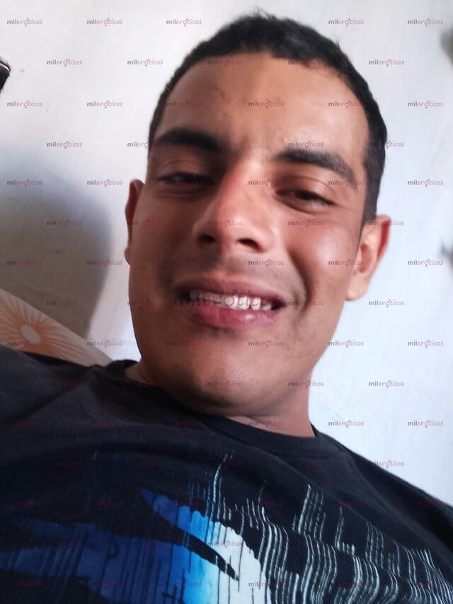 FOTOS DE TE DOY LO QUE ME PIDAS SOY ETERO PERO NO LE PONGO PEROS .