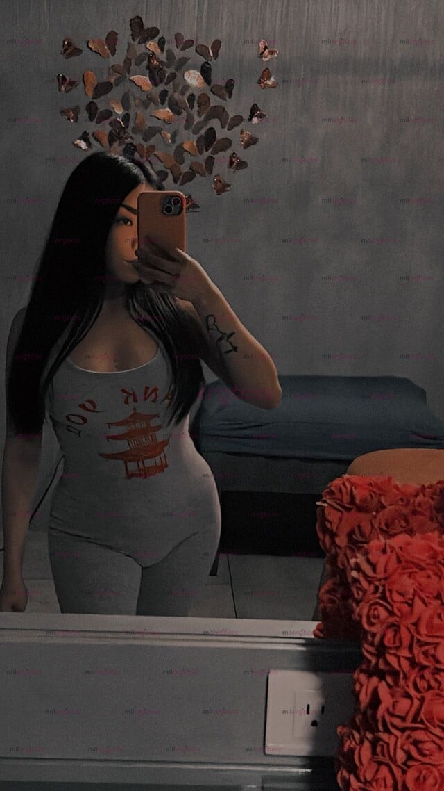 FOTOS DE HOLA AMOR ,SOY TU MEJOR OPCIÓN SI TE GUSTAN PETIT .CON CUERPO PEQUEÑO Y RICO