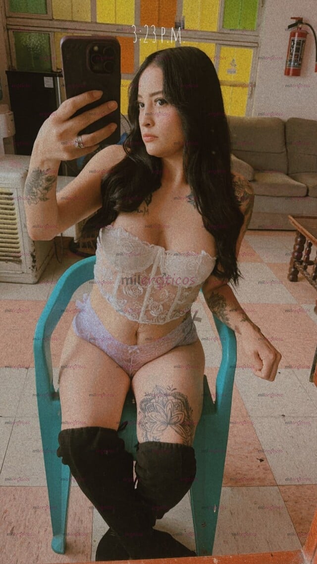 FOTOS DE DANNA CHICA SENSUAL DELGADA LISTA PARA COMPLACERTE