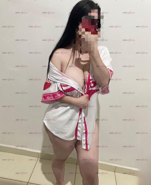 FOTOS DE SEXY PELINEGRA DE 21 AÑITOSS TETOTA NATURAL