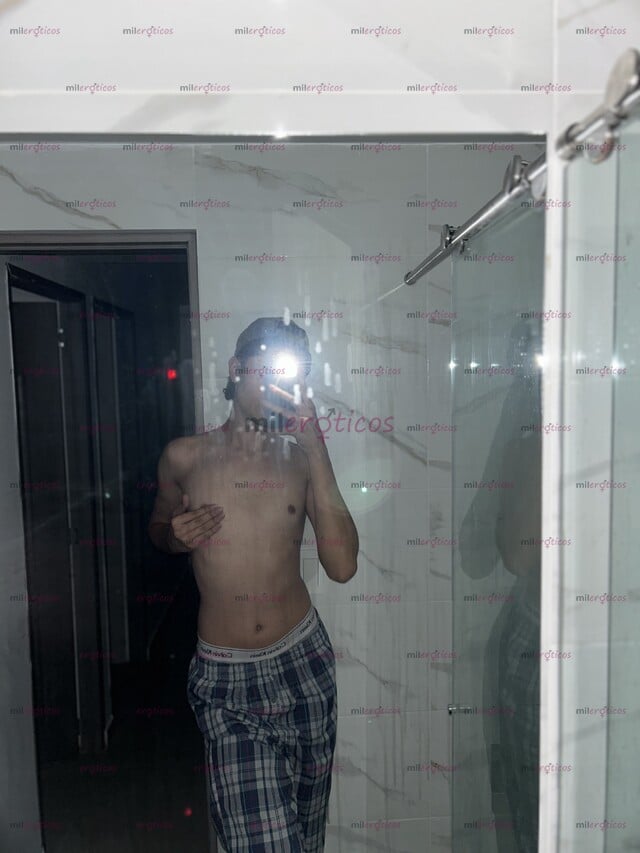 FOTOS DE POLLO CHUPON CALIENTE TWINK WANTED TO BE YOUR HOT PUSSY BOY