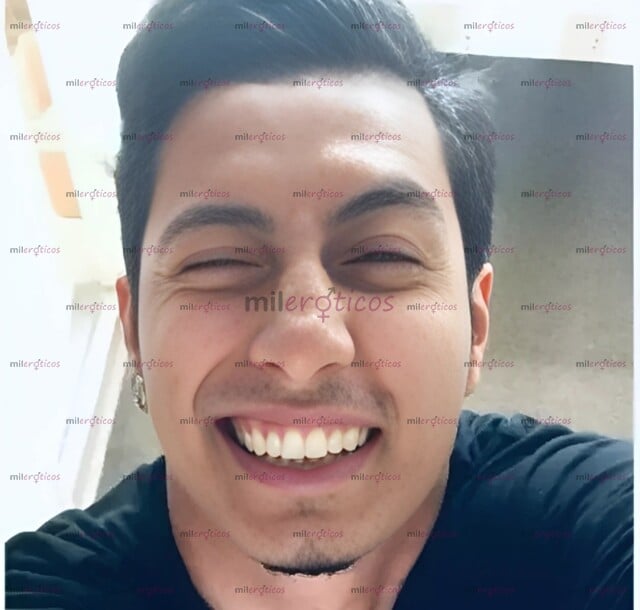 FOTOS DE JOVEN DELGADO, DE BUEN VER, Y CON BUENA HERRAMIENTA LISTA PARA USARSE