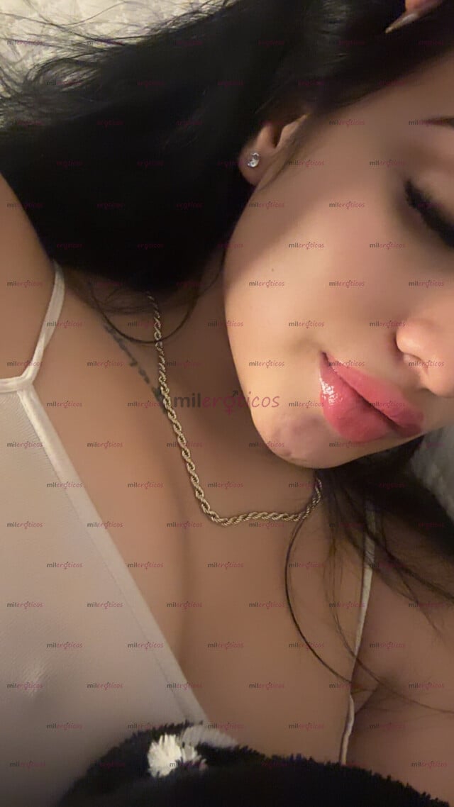 FOTOS DE JULIETA JOVEN ARDIENTE AMOROSA Y CARIÑOSA