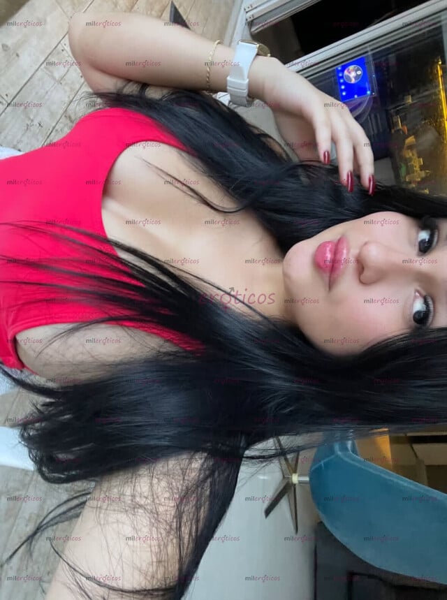 FOTOS DE JULIETA JOVEN ARDIENTE AMOROSA Y CARIÑOSA