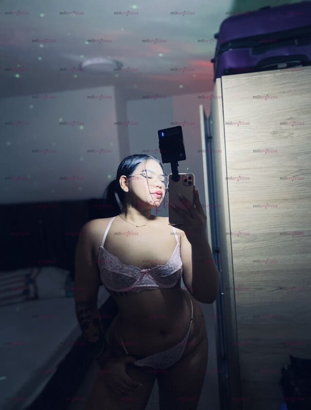 FOTOS DE MELANY, PAISA CON CURVAS, DISPONIBLE EN TU CIUDAD PARA COMPLACERTE