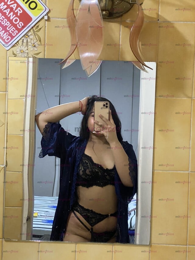 FOTOS DE MELANY, PAISA CON CURVAS, DISPONIBLE EN TU CIUDAD PARA COMPLACERTE