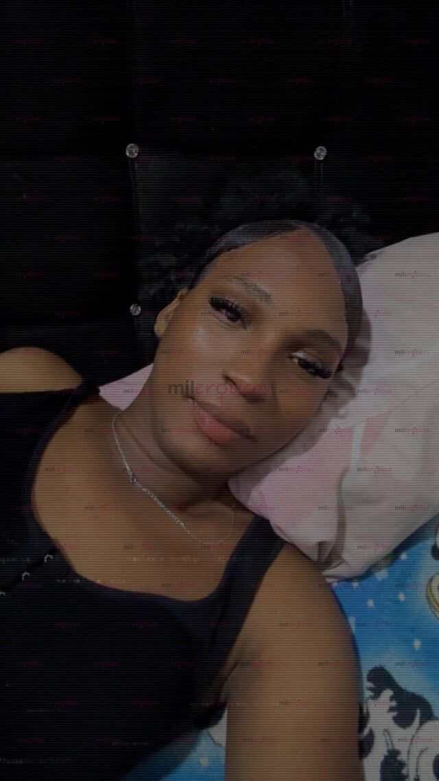 FOTOS DE ESTOY PARA COMPLACERTE EN LO QUE GUSTES FETICHES MORBO. SOY UNA CHICA DE 23AÑOS
