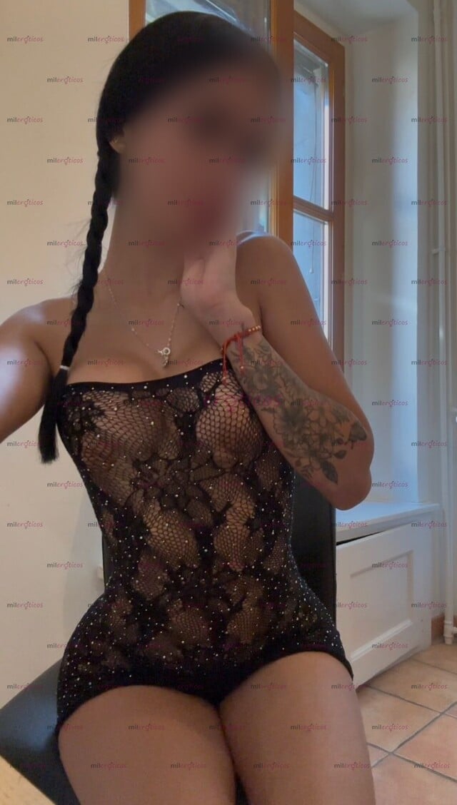 FOTOS DE VANESA ATREVIDA Y COMPLACIENTE CHICA SÚPER EXTROVERTIDA