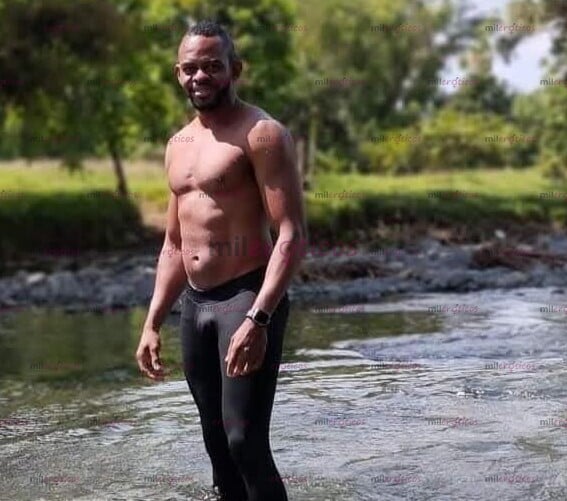 FOTOS DE VIVE TU GRAN AVENTURA CON ESTE NEGRO QUE TE HARÁ SENTIR GENIAL