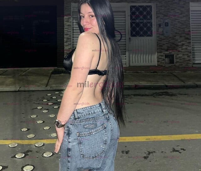 FOTOS DE ABBY BLANQUITA DE 20 AÑOS DISPUESTA A COMPLACERTE Y DARTE MUCHO PLACER