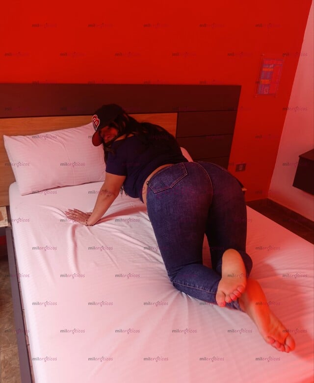 FOTOS DE HOLA BEBÉ CACERITA NATURAL CALIENTE Y TRAVIESA CON GANAS DE MUCHO SEXO