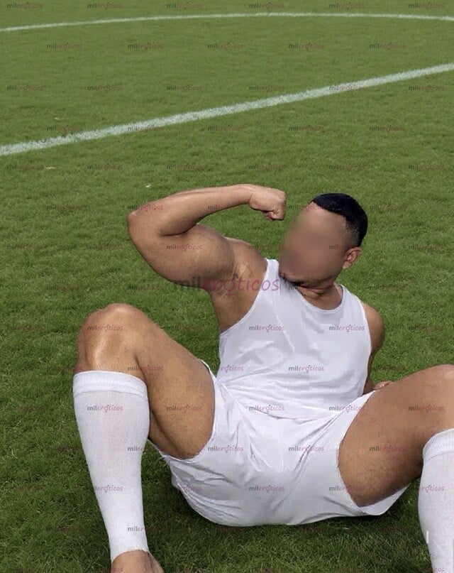 FOTOS DE FUTBOLISTA!! MACHOTE PIERNÓN MASCULINO MORENO MASAJISTA PENETRANT DOTADO MORBOSO